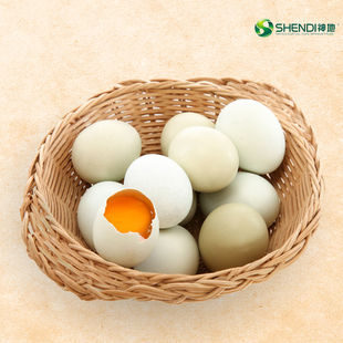 生态放养富硒绿壳蛋，蛋黄大而紧实