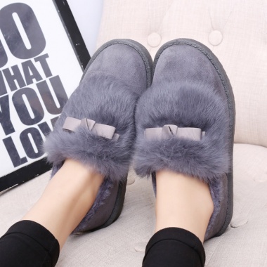 休闲鞋的加强版，冬季可穿，保暖舒适，柔软
